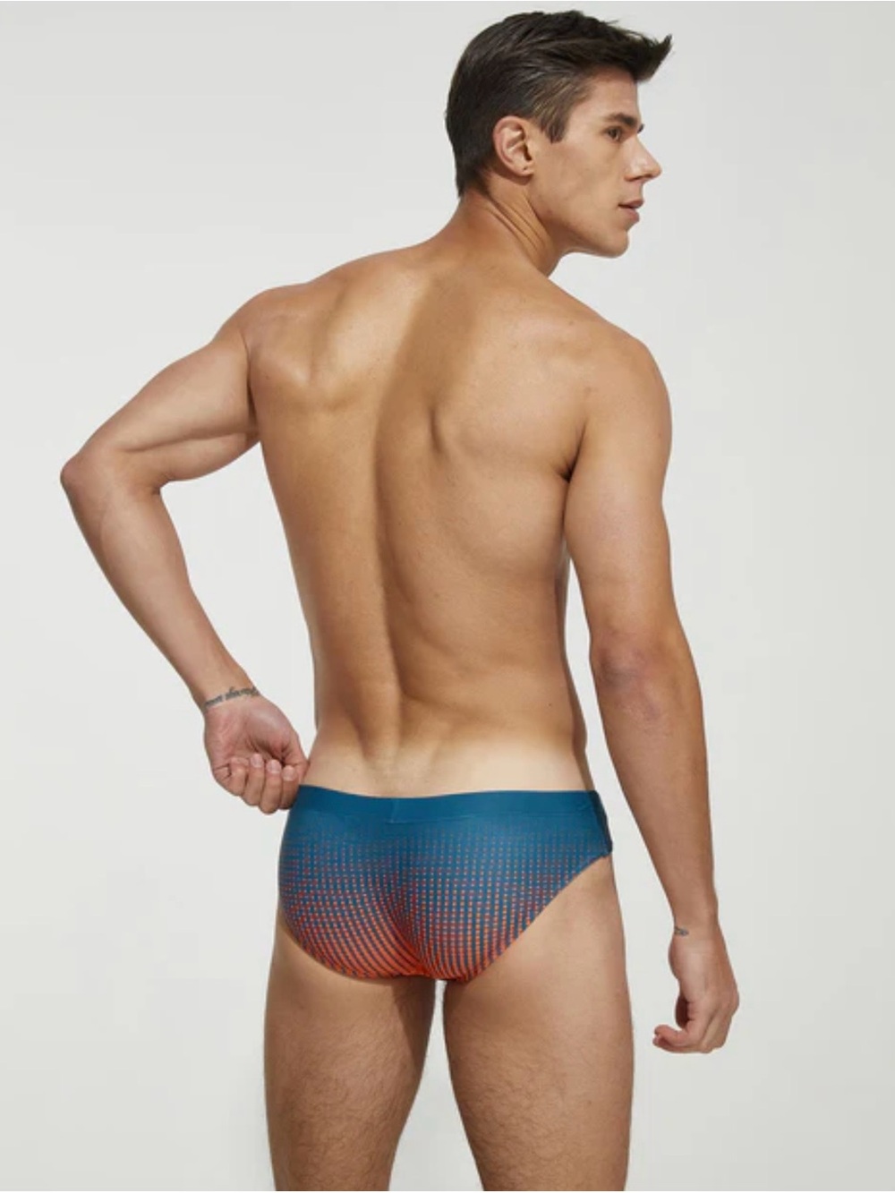 Men’s “Seobean” Gradient Print Swimsuit - Picture 3 of 7